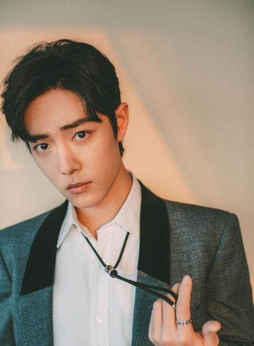 爱豆吃瓜娱乐酱陈伟霆,从爱豆到吃瓜达人,揭秘他的娱乐人生